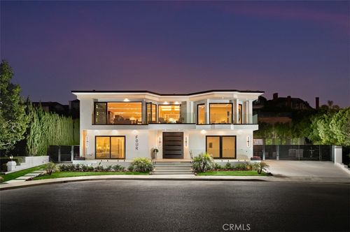 4 Narbonne, Newport Beach, CA, 92660-6823 | Card Image