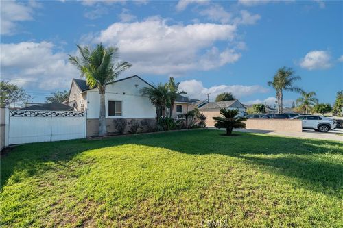 11341 Jacalene Ln, Garden Grove, CA, 92840-1706 | Card Image