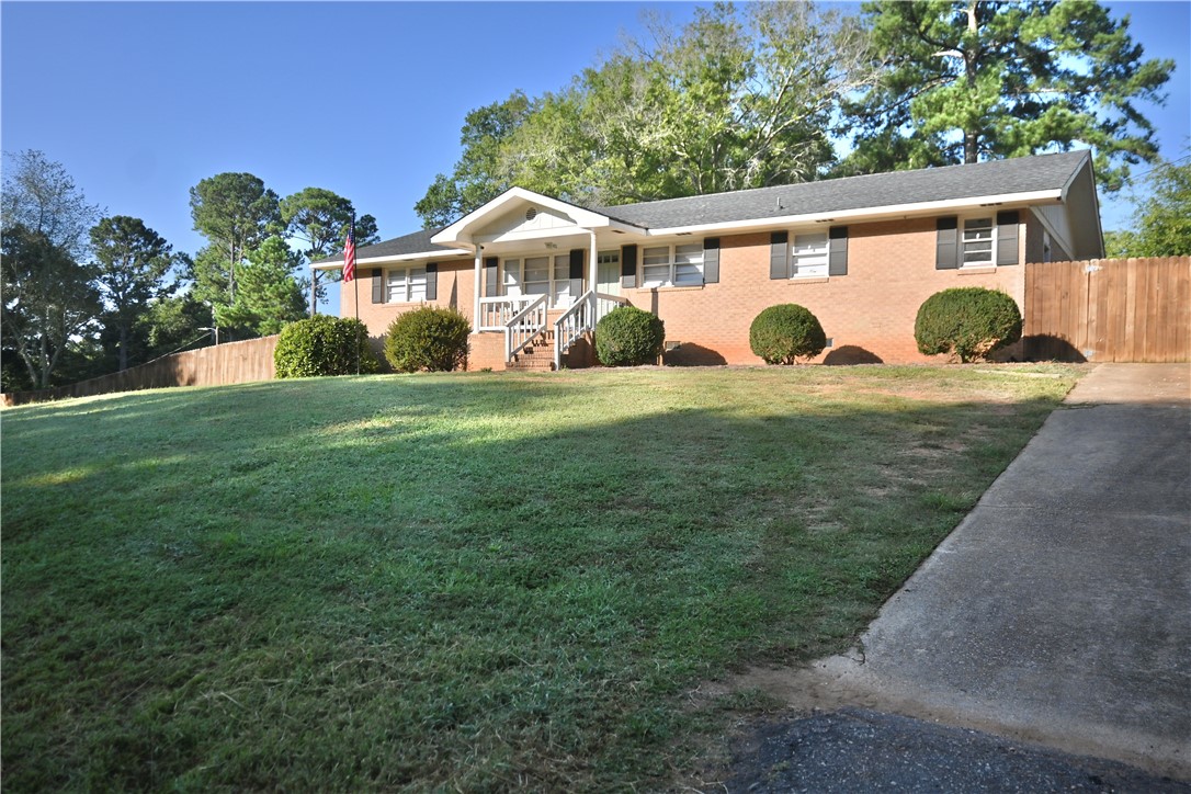 Hazelwood Ave, Anderson, SC 29626
