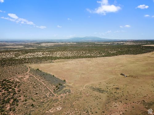 379 S Bug Point Spur, Monticello, UT, 84535 | Card Image