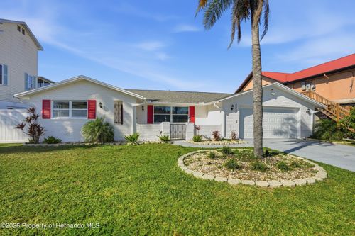 9837 Island Harbor Dr, Port Richey, FL, 34668-3523 | Card Image