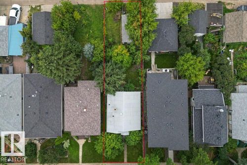9848 77 Ave Nw, Edmonton, AB, T6E1M4 | Card Image