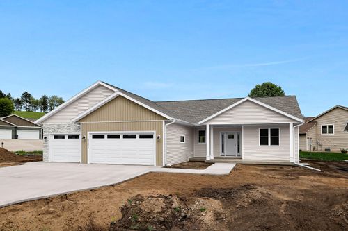 21594 Somerset Downs Ln, Galesville, WI, 54630-8774 | Card Image