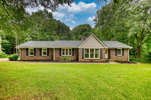150 Newton Ridge Dr, Covington, GA, 30014-3648 | Card Image
