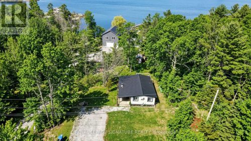 68 Forest Harbour Pky, Waubaushene, ON, L0K2C0 | Card Image