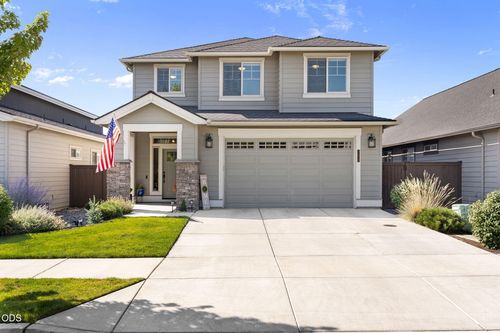 3650 Badger Ct, Redmond, OR, 97756-7278 | Card Image