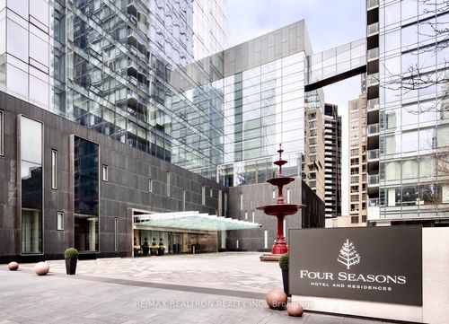 1705-55 Scollard St, Toronto, ON, M5R0A1 | Card Image