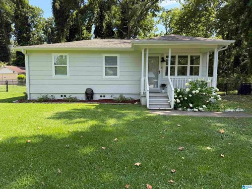 218 Meadowood Ave, HUEYTOWN, AL, 35023-2832 | Card Image