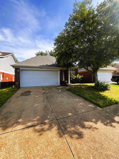 6840 Mikayla Ln, Cordova, TN, 38018-7921 | Card Image