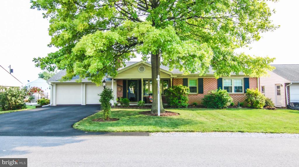 Cloverleaf Rd, Hagerstown, MD 21740