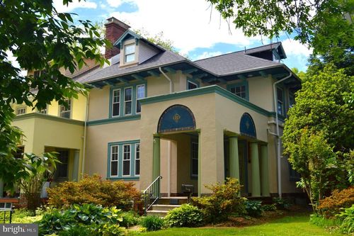 1329 Garfield Ave, READING, PA, 19610-2411 | Card Image