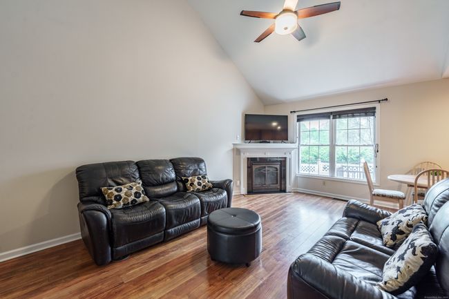 135 - 135 Mountain Laurel Way, Condo with 2 bedrooms, 2 bathrooms and 3 parking in Suffield CT | Image 10
