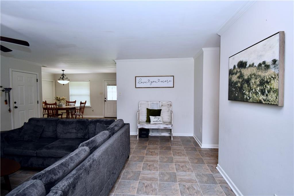 Residential in Dry Prong 3