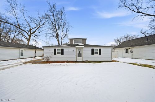 1099 Jackson St, Vermilion, OH, 44089-1085 | Card Image
