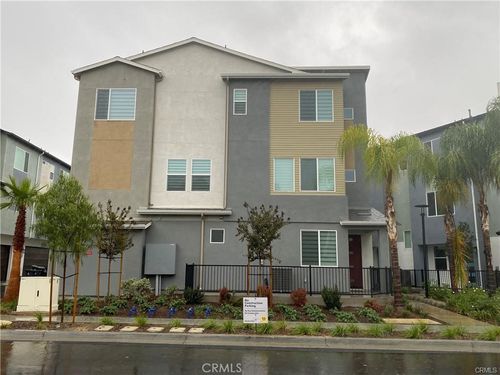 265 N Standard Ave, Santa Ana, CA, 92701-4928 | Card Image