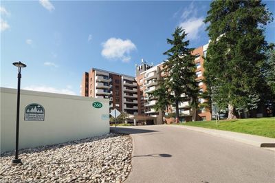 104 - 260 Sheldon Ave N, Home with 2 bedrooms, 1 bathrooms and 1 parking in Kitchener ON | Image 1