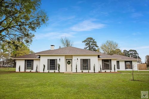 87 Hopkins Ln, New Boston, TX, 75570-5027 | Card Image