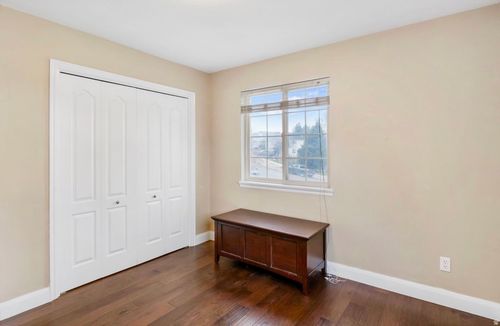 874 Avalon Hills Dr, Ogden, UT, 84404-6653 | Card Image