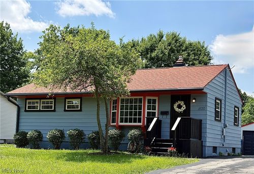 1520 Gypsy Ln, Niles, OH, 44446-3202 | Card Image