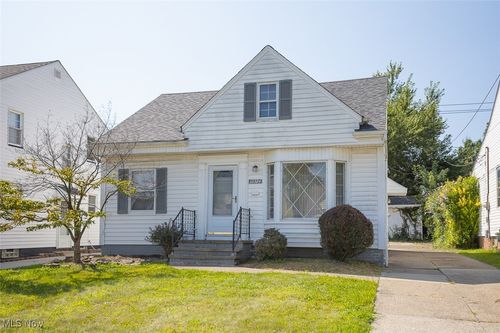 12324 Oak Park Blvd, Garfield Heights, OH, 44125-3710 | Card Image