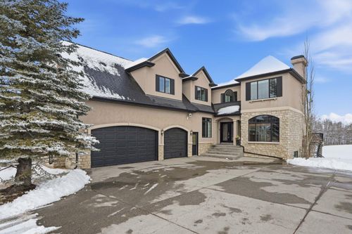 327 Rodeo Ridge, Calgary, AB, T3Z3G2 | Card Image