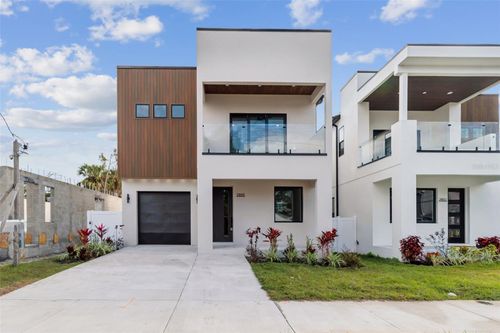 2905 N 21st St, TAMPA, FL, 33605-2775 | Card Image