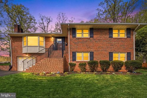 5908 Bush Hill Dr, ALEXANDRIA, VA, 22310-1104 | Card Image