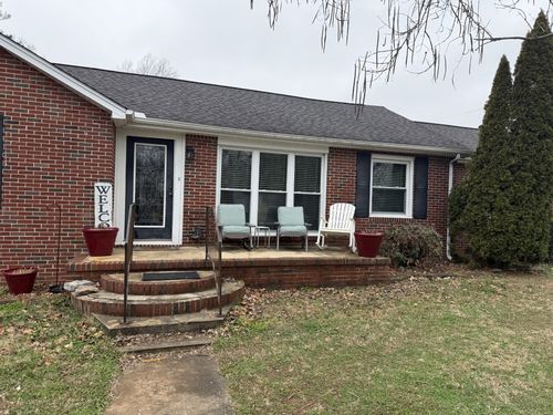 111 Dogwood Ln, Winchester, TN, 37398-1117 | Card Image