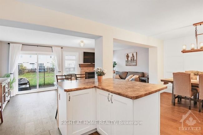 275 Willow Aster Cir, House attached with 3 bedrooms, 3 bathrooms and 2 parking in Orléans ON | Image 12