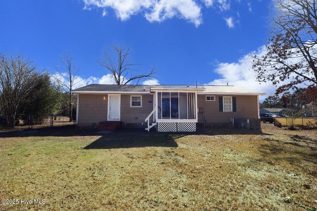 67 Sanders Dr, House other with 3 bedrooms, 2 bathrooms and 2 parking in Hubert NC | Image 40