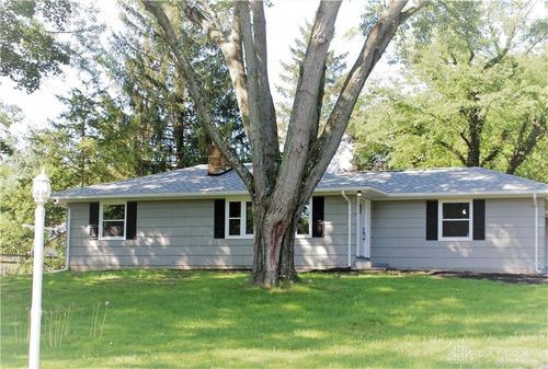 8175 Inwood Ave, Dayton, OH, 45415-1616 | Card Image