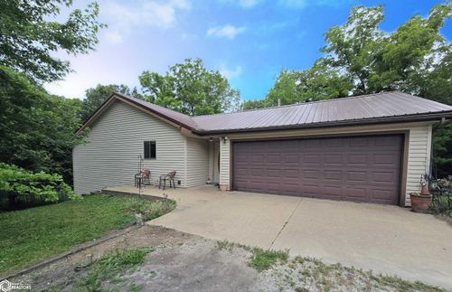 375 S 6th St, Hamilton, IL, 62341-1913 | Card Image