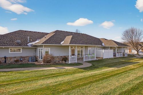 2012 Sw 35th St, Ankeny, IA, 50023-5900 | Card Image