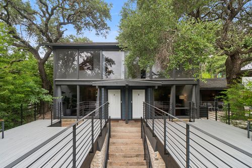 a-1501 Rockdale Cir, Austin, TX, 78704-6818 | Card Image