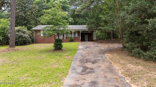 681 Georgia 42, Forsyth, GA, 31029 | Card Image