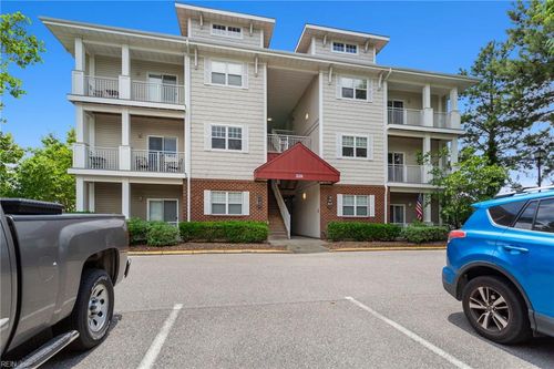 101-5329 Warminster Dr, Virginia Beach, VA, 23455-3661 | Card Image
