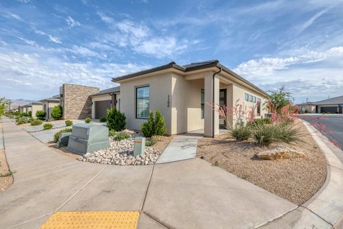 1196 W Ledgerwood Dr, St. George, UT, 84790-2391 | Card Image