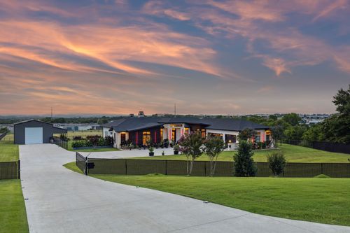 1001 Colina Vista Ln, Crowley, TX, 76036-9157 | Card Image