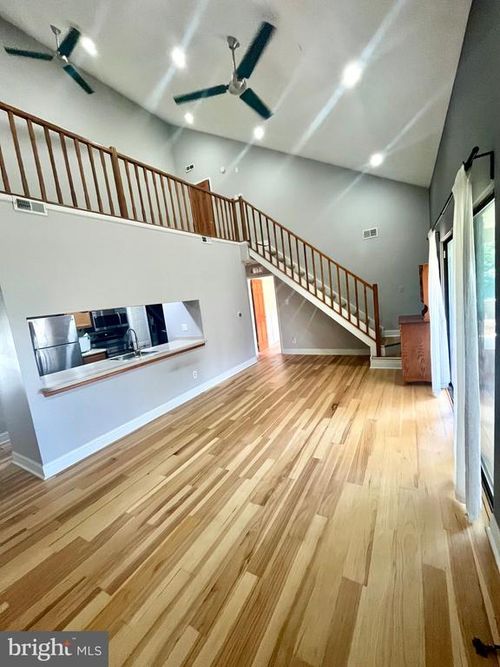 908 The Woods, CHERRY HILL, NJ, 08003-4709 | Card Image