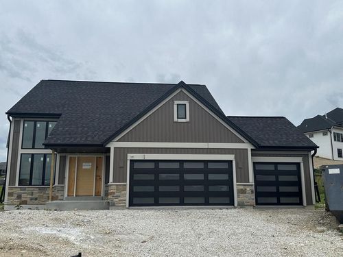 106 Retzer View Court, Waukesha, WI, 53188 | Card Image