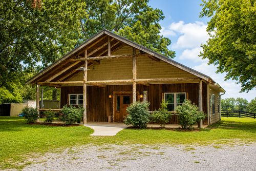222 Oaks Rd, Ethridge, TN, 38456-5224 | Card Image