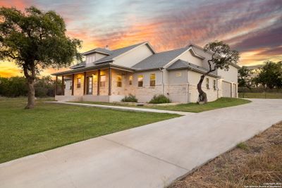 190 Restless Wind, House other with 4 bedrooms, 4 bathrooms and null parking in Spring Branch TX | Image 2