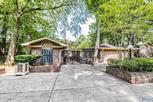 2007-2007 Greenwood Pl Sw, Huntsville, AL, 35802-4451 | Card Image