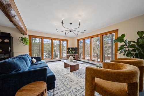 9 Pippen Ln, Pittsfield, NH, 03263-3410 | Card Image