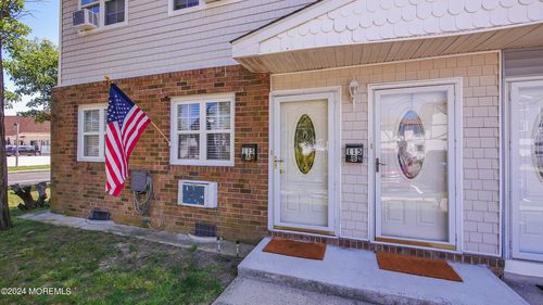 ab-115 Allen Dr, Wildwood, NJ, 08260-6001 | Card Image