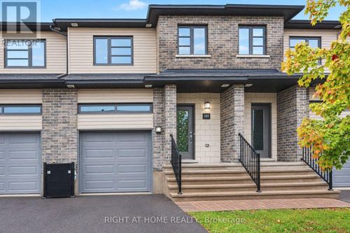 285 Munro Street, Carleton Place, ON, K7C0P3 | Card Image