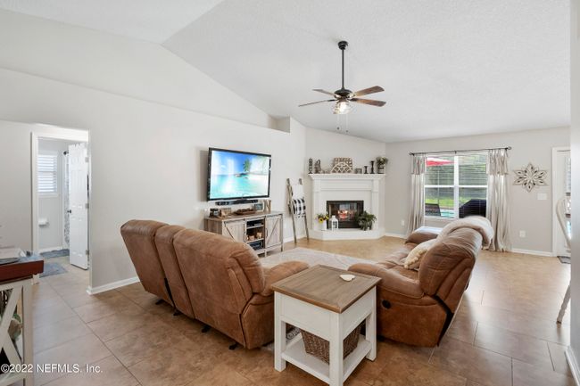 884 Camp Francis Johnson, House other with 3 bedrooms, 2 bathrooms and null parking in Orange Park FL | Image 19