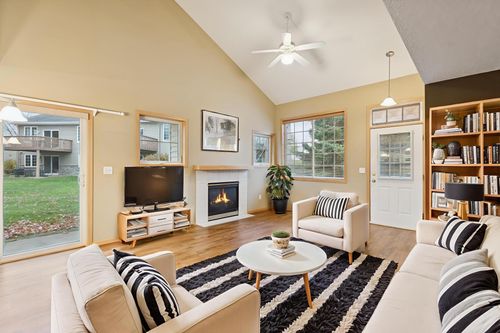 18001 Vance Cir Nw, Elk River, MN, 55330-4718 | Card Image