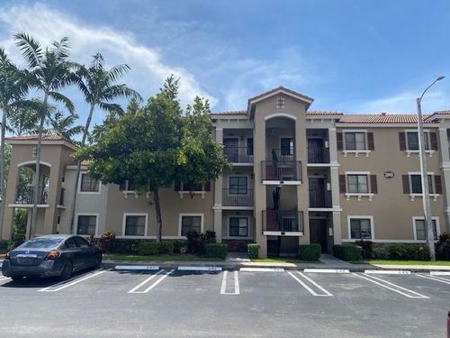 unit-201-22921 Sw 88th Pl, Cutler Bay, FL, 33190-2033 | Card Image