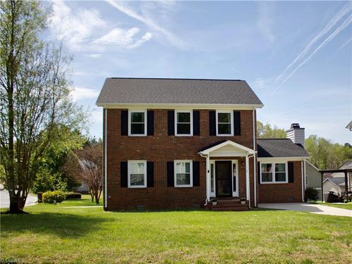 1 Palm Tree Ct, Greensboro, NC, 27406-5948 | Card Image